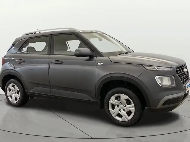 Used 2021 Hyundai Venue in Delhi Used 2021 Hyundai Venue in Delhi