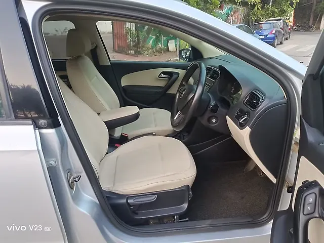 Used Skoda Rapid Style 1.6 MPI AT in Mumbai