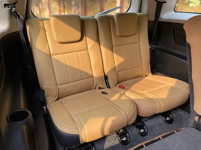 Used Mahindra XUV500 W11 in Delhi