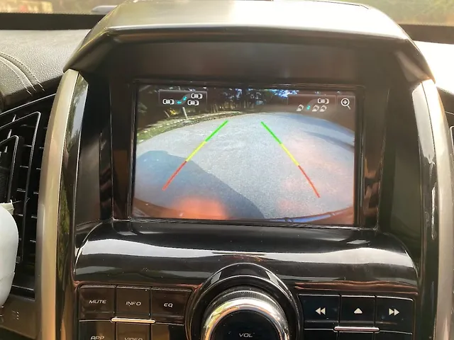 Used Mahindra XUV500 W11 in Delhi