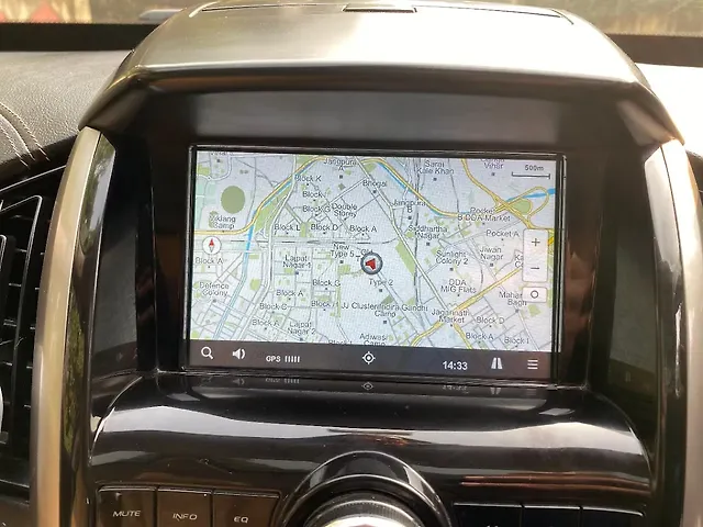 Used Mahindra XUV500 W11 in Delhi