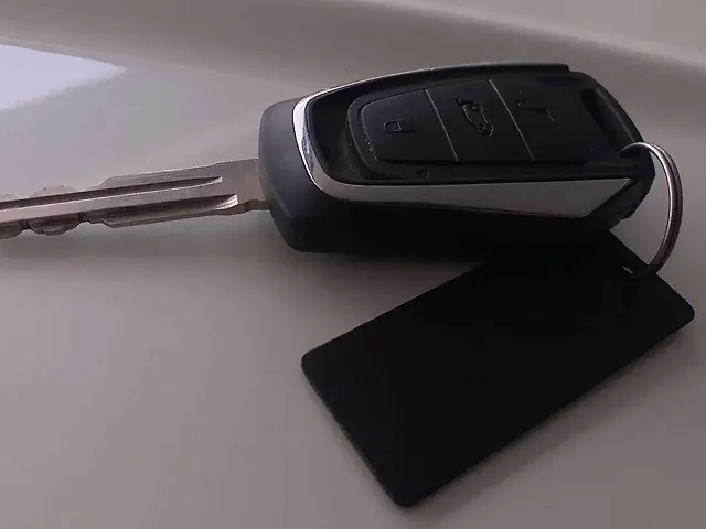 Used Mahindra KUV100 NXT K8 6 STR Dual Tone [2017-2020] in Jaipur