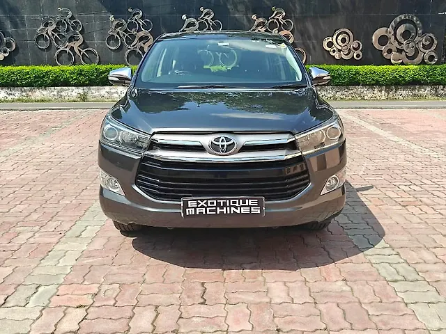 Used 2016 Toyota Innova Crysta in Lucknow Used 2016 Toyota Innova Crysta in Lucknow
