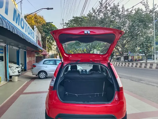 Used Ford Figo [2015-2019] Trend 1.2 Ti-VCT [2015-2016] in Guwahati