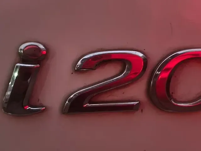 Used Hyundai i20 [2010-2012] Sportz 1.4 CRDI in Kanpur