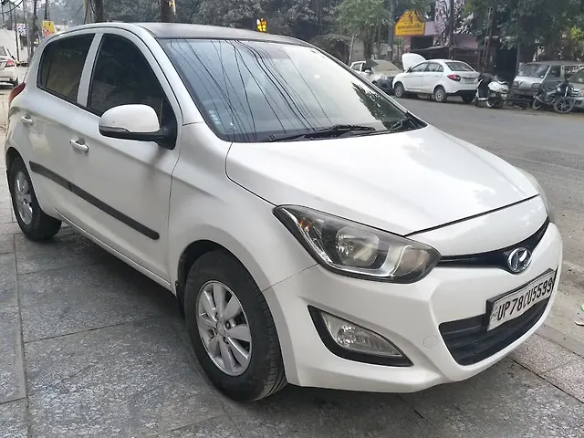 Used Hyundai i20 [2010-2012] Sportz 1.4 CRDI in Kanpur
