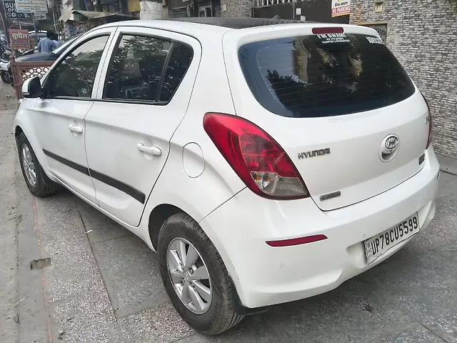 Used Hyundai i20 [2010-2012] Sportz 1.4 CRDI in Kanpur