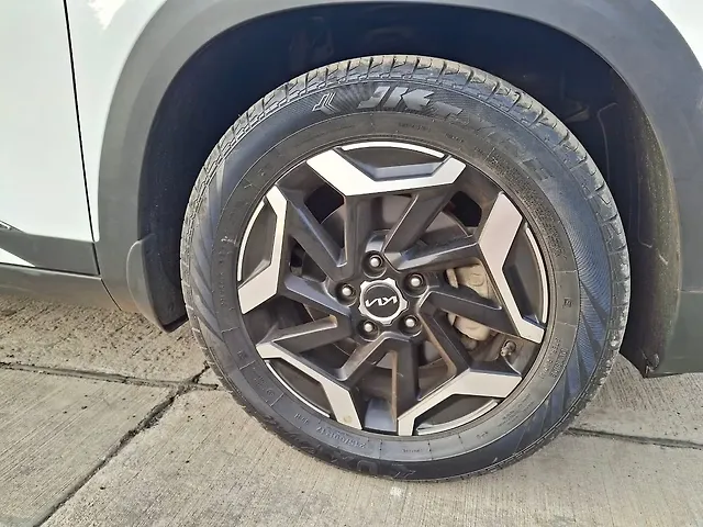 Used Kia Old Generation Seltos 2024 HTX 1.5 Petrol MT [2024-2025] in Mumbai