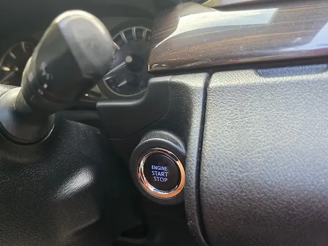 Used Toyota Innova Crysta [2016-2020] 2.8 ZX AT 7 STR [2016-2020] in Bangalore