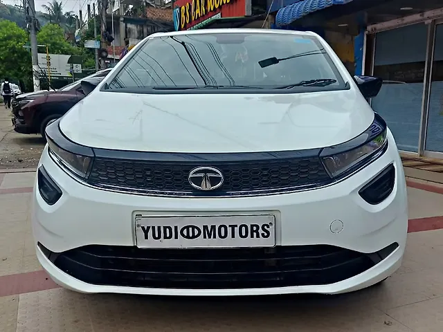 Used 2024 Tata Altroz in Guwahati Used 2024 Tata Altroz in Guwahati