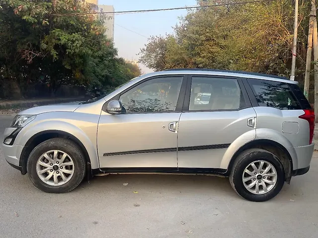 Used Mahindra XUV500 [2015-2018] W6 1.99 in Delhi