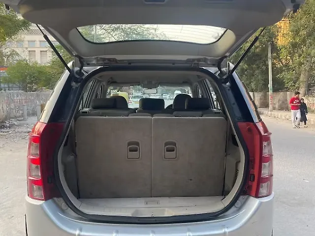 Used Mahindra XUV500 [2015-2018] W6 1.99 in Delhi