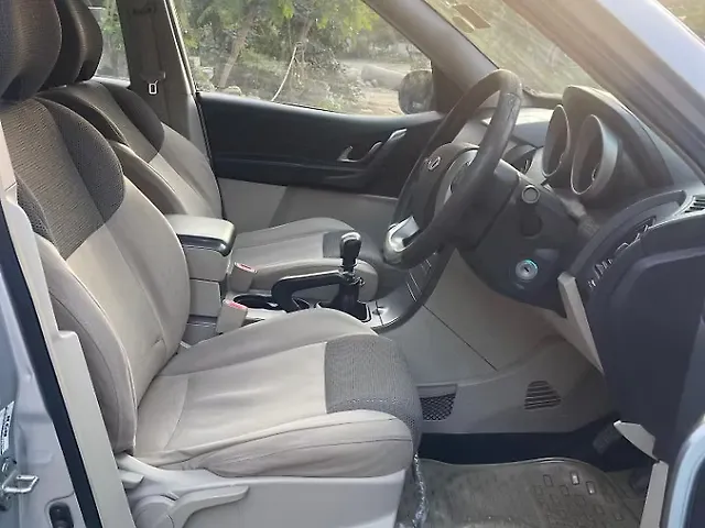 Used Mahindra XUV500 [2015-2018] W6 1.99 in Delhi