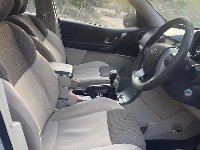 Used Mahindra XUV500 [2015-2018] W6 1.99 in Delhi