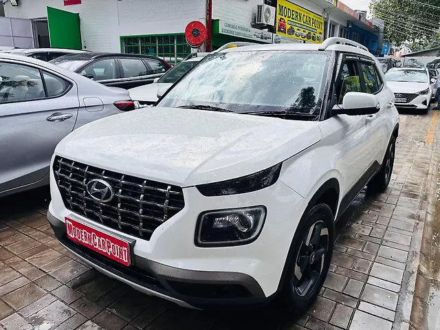Used 2020 Hyundai Venue in Chandigarh