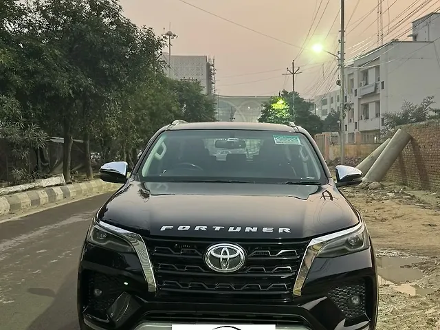 Used 2022 Toyota Fortuner in Gorakhpur Used 2022 Toyota Fortuner in Gorakhpur