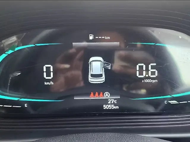 Used Hyundai Venue [2022-2023] SX 1.2 Petrol in Mumbai