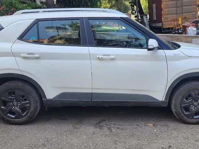 Used Hyundai Venue [2022-2023] SX 1.2 Petrol in Mumbai