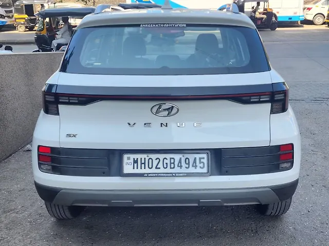 Used Hyundai Venue [2022-2023] SX 1.2 Petrol in Mumbai