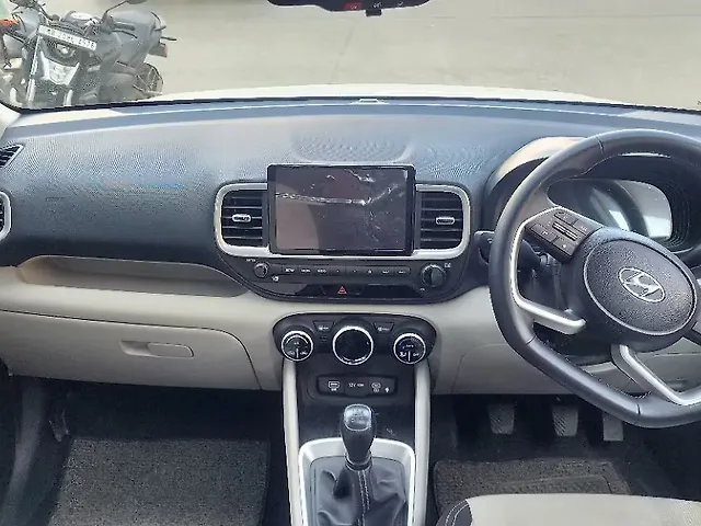 Used Hyundai Venue [2022-2023] SX 1.2 Petrol in Mumbai