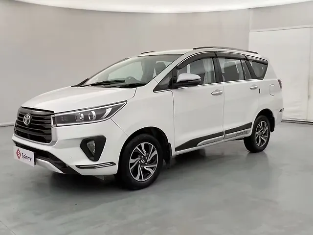 Used 2022 Toyota Innova Crysta in Lucknow Used 2022 Toyota Innova Crysta in Lucknow
