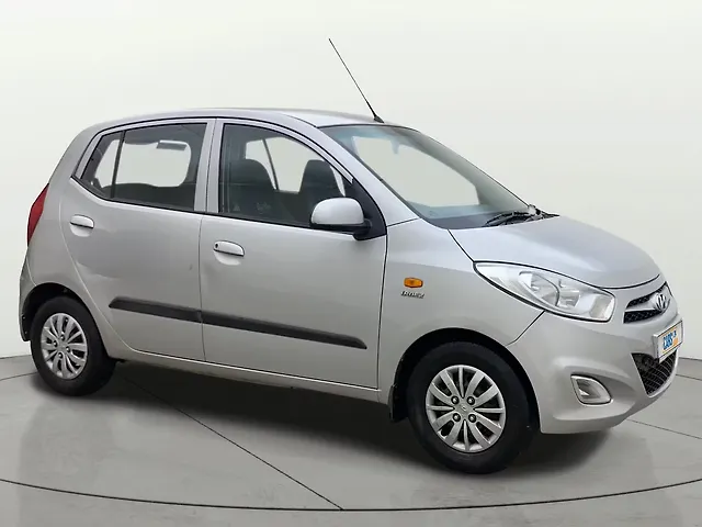 Used 2014 Hyundai i10 in Hyderabad