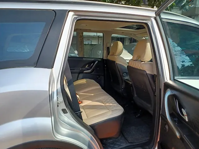 Used Mahindra XUV500 [2015-2018] W9 AT in Mumbai
