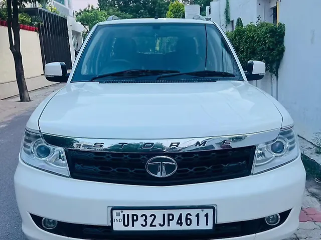 Used 2018 Tata Safari in Lucknow