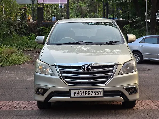 Used 2013 Toyota Innova in Mumbai