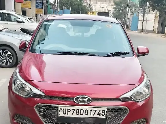 Used 2014 Hyundai i20 in Kanpur