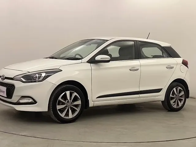 Used 2017 Hyundai Elite i20 in Pune