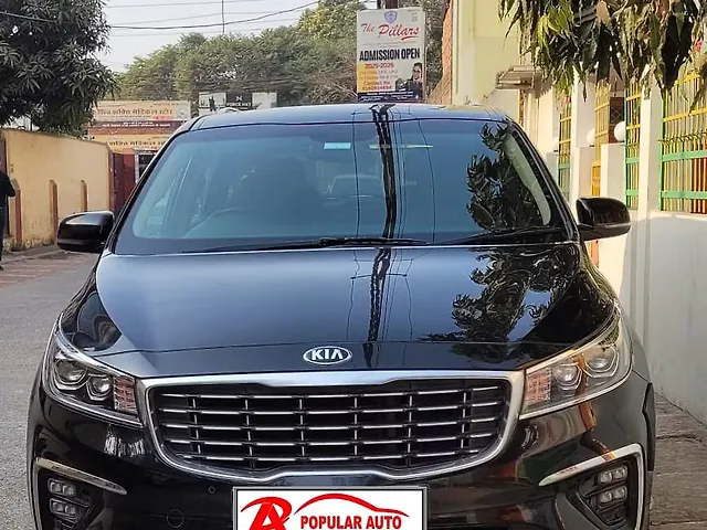 Used 2021 Kia Carnival in Gorakhpur