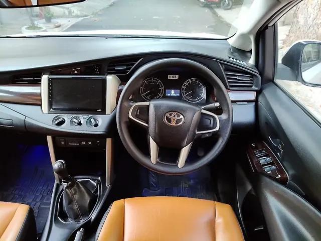 Used Toyota Innova Crysta [2016-2020] 2.4 G 7 STR [2016-2017] in Bangalore