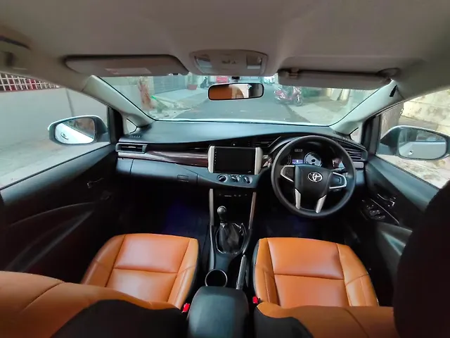 Used Toyota Innova Crysta [2016-2020] 2.4 G 7 STR [2016-2017] in Bangalore