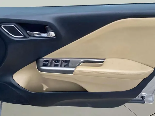 Used Honda City 4th Generation ZX CVT Petrol [2017-2019] in Ahmedabad