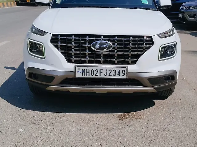 Used 2020 Hyundai Venue in Mumbai