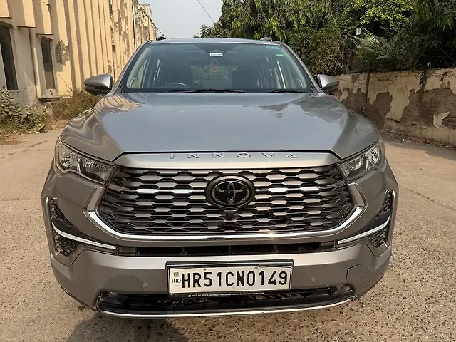 Used 2024 Toyota Innova Hycross in Delhi