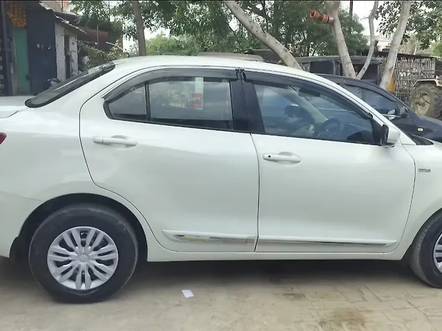 Used Maruti Suzuki Dzire [2017-2020] VDi in Motihari