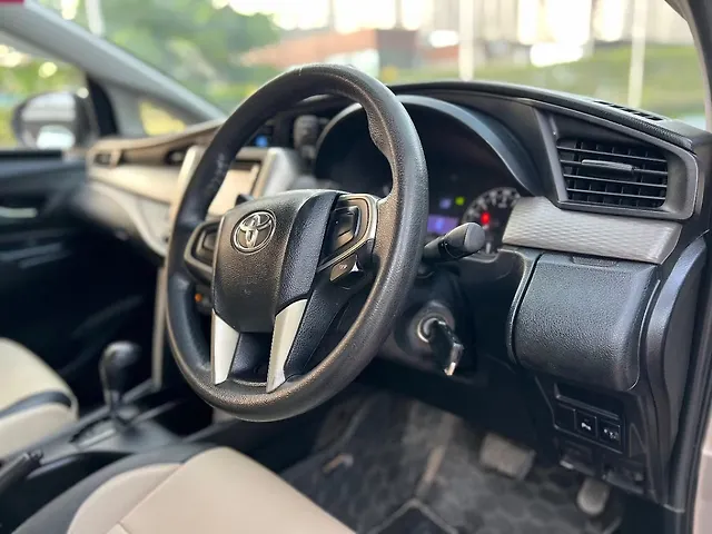 Used Toyota Innova Crysta [2016-2020] 2.7 GX AT 7 STR [2016-2020] in Mohali