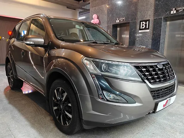 Used 2020 Mahindra XUV500 in Ahmedabad