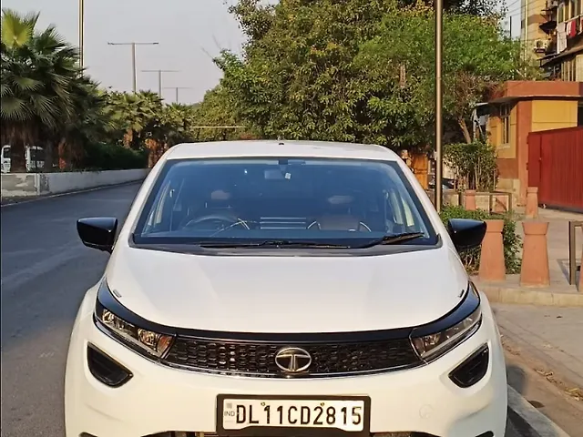 Used 2022 Tata Altroz in Delhi