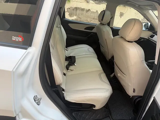 Used Mahindra Old Generation XUV700 AX 5 Petrol MT 7 STR [2021] in Delhi