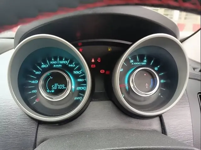 Used Mahindra XUV500 [2015-2018] W6 1.99 in Delhi