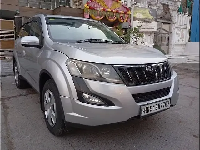 Used Mahindra XUV500 [2015-2018] W6 1.99 in Delhi