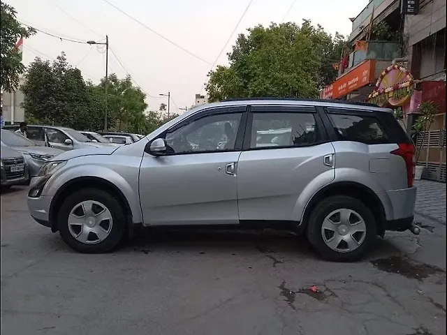 Used Mahindra XUV500 [2015-2018] W6 1.99 in Delhi