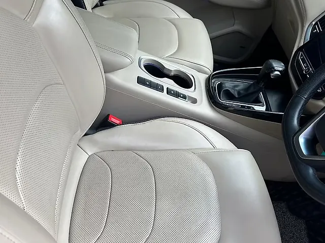 Used MG Hector [2021-2023] Sharp 1.5 Petrol CVT in Thane