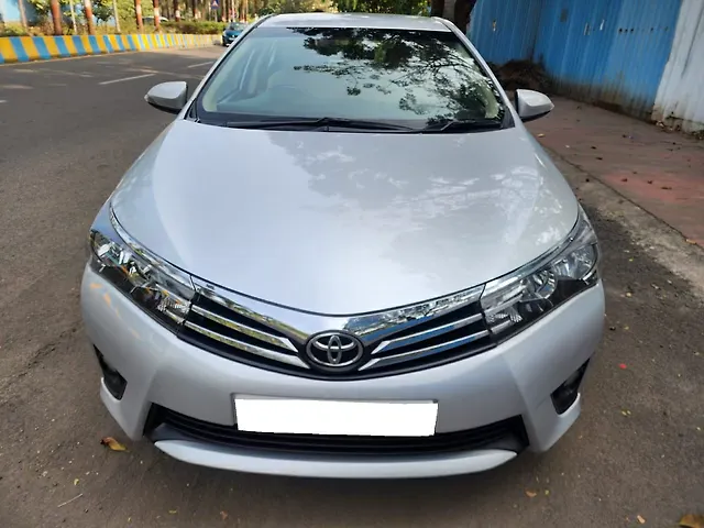 Used 2016 Toyota Corolla Altis in Mumbai