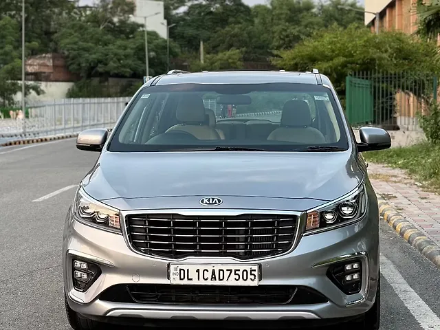 Used 2020 Kia Carnival in Delhi Used 2020 Kia Carnival in Delhi