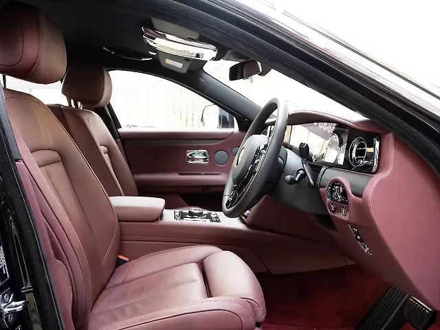 Used Rolls-Royce Ghost Petrol in Delhi Used Rolls-Royce Ghost Petrol in Delhi