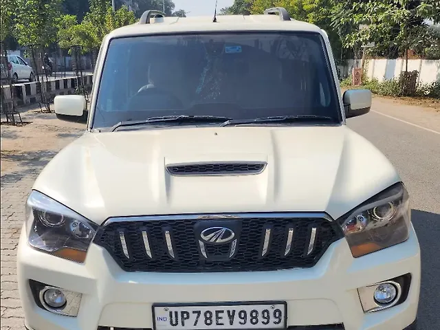 Used 2017 Mahindra Scorpio in Kanpur